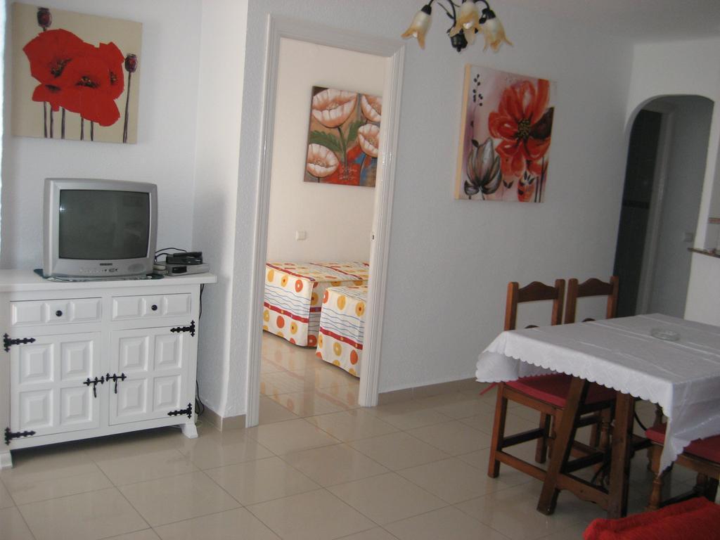 Apartamentos Intercentro Torrox-Costa Kültér fotó