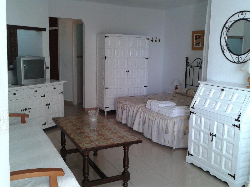 Apartamentos Intercentro Torrox-Costa Kültér fotó