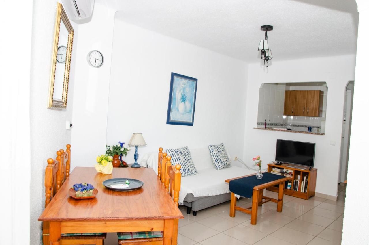 Apartamentos Intercentro Torrox-Costa Kültér fotó