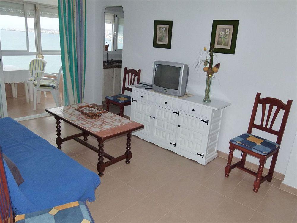 Apartamentos Intercentro Torrox-Costa Kültér fotó