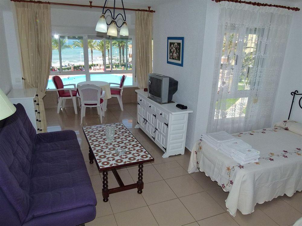 Apartamentos Intercentro Torrox-Costa Kültér fotó