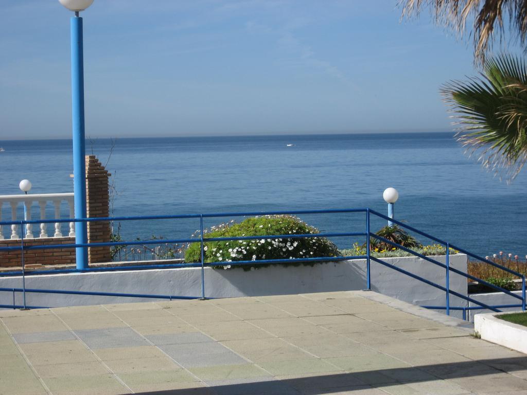Apartamentos Intercentro Torrox-Costa Kültér fotó