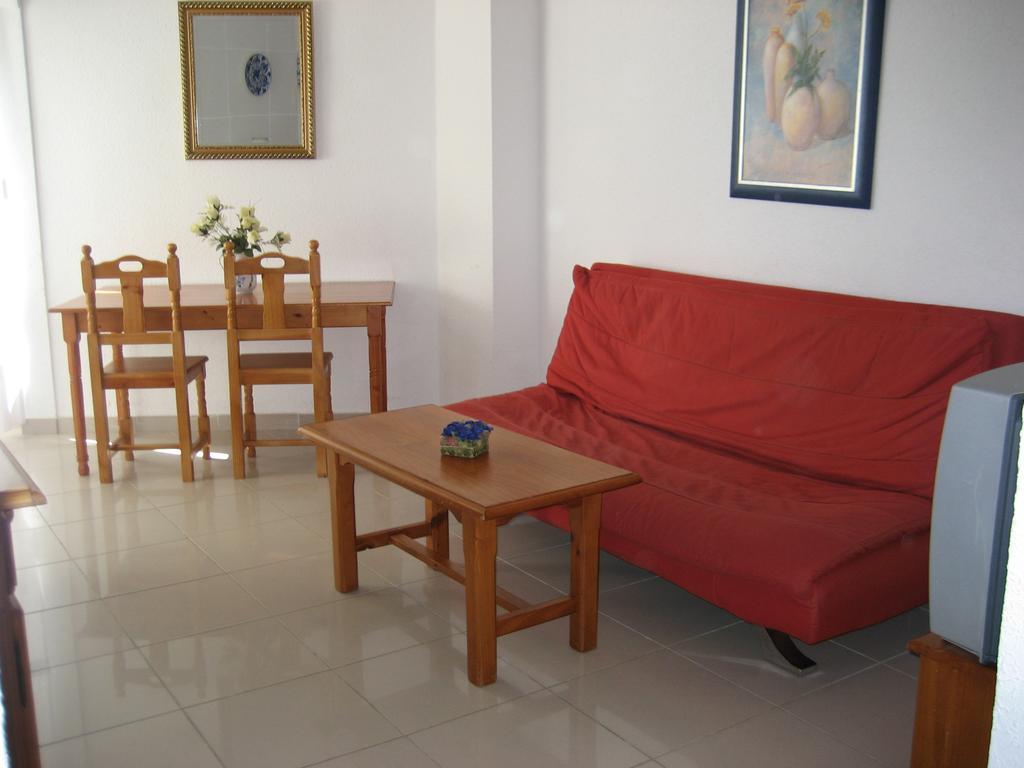 Apartamentos Intercentro Torrox-Costa Kültér fotó
