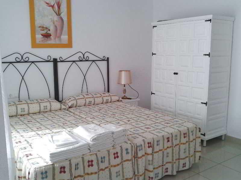 Apartamentos Intercentro Torrox-Costa Kültér fotó
